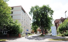 Gasthaus Stephansstift Tagungs- Und Gästehaus  2*